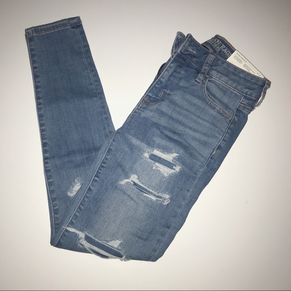 American Eagle Destroyed Hi-Rise Jegging